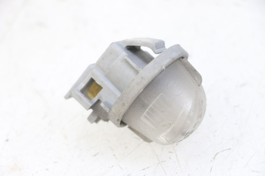 photo de Illuminazione della targa SUZUKI UH BURGMAN 125 (2002 - 2006)