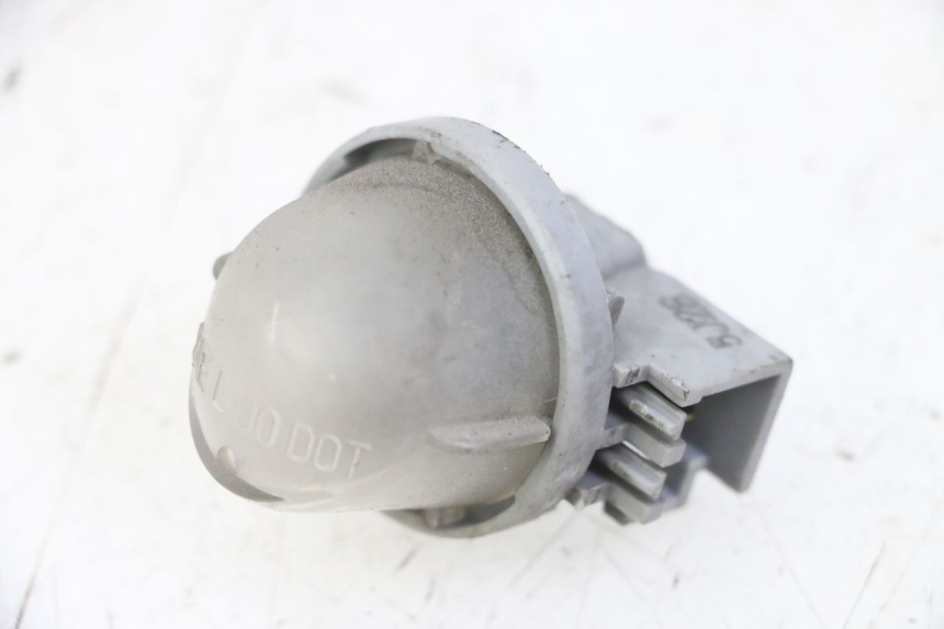 photo de Illuminazione della targa SUZUKI UH BURGMAN 125 (2002 - 2006)