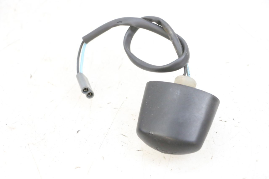 photo de ILLUMINAZIONE TARGA YAMAHA XMAX X-MAX 125 (2006 - 2009) - Dettaglio del componente