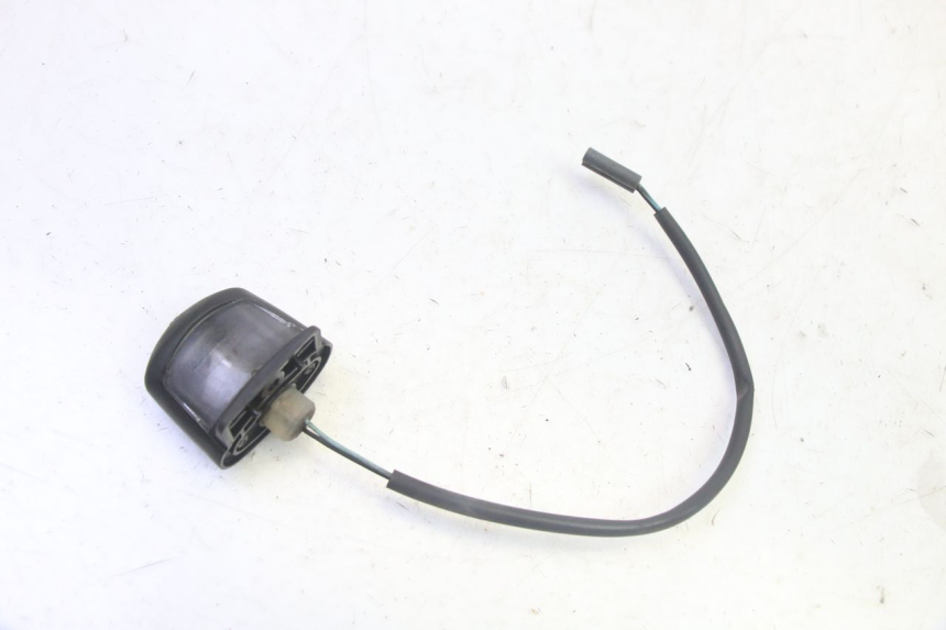 photo de ILLUMINAZIONE TARGA YAMAHA YP MAJESTY 125 (2007 - 2010)