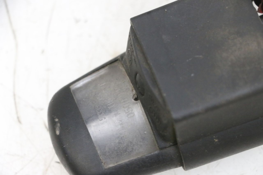 photo de LUCE TARGA PIAGGIO ZIP 4T 50 (2018 - 2020) - Zoom sullo stato d'uso