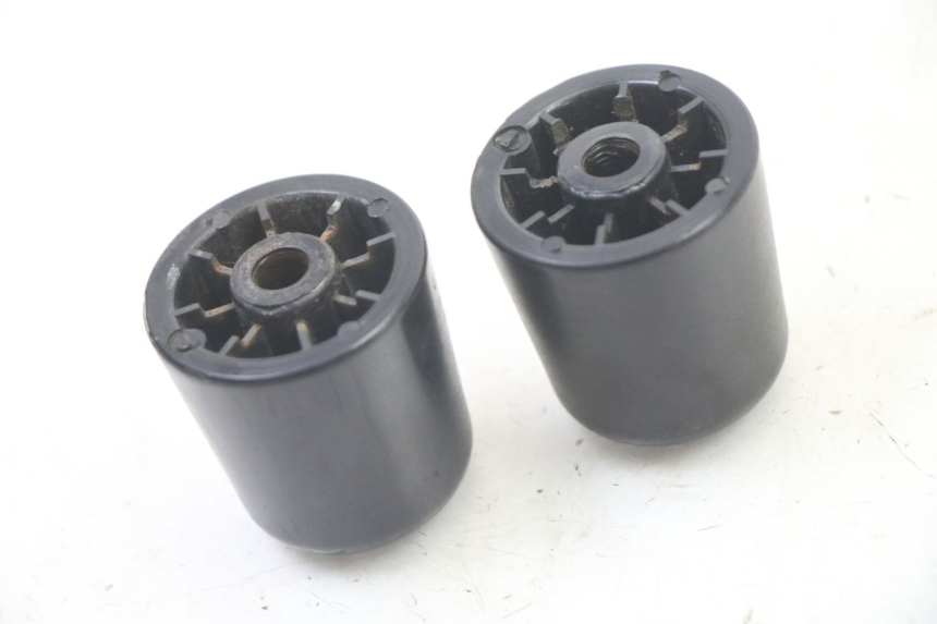 photo de PUNTA DEL MANUBRIO PIAGGIO MP3 500 (2011 - 2015)