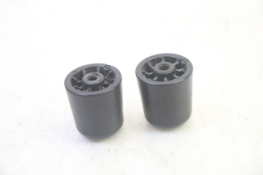 photo de TERMINALI MANUBRIO PIAGGIO MP3 500 (2016 - 2018) - Altra angolazione