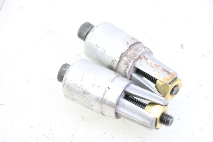 photo de Estremità del manubrio PEUGEOT TKR TREKKER FURIOUS 50 (2005 - 2014)