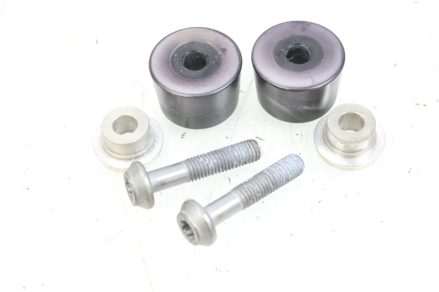 photo de TERMINALI MANUBRIO BMW R GS 1250 (2021 - 2024) - Primo piano tecnico