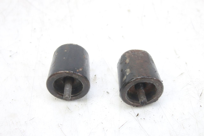 photo de PUNTA DEL MANUBRIO TRIUMPH SPRINT ST 955 (1999 - 2001)