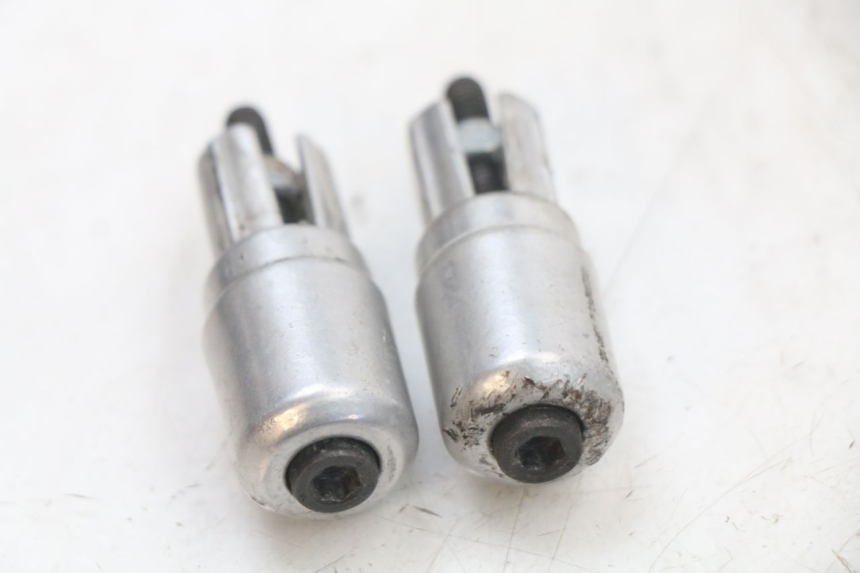 photo de PUNTA MANUBRIO YAMAHA YP MAJESTY 125 (2002 - 2006)