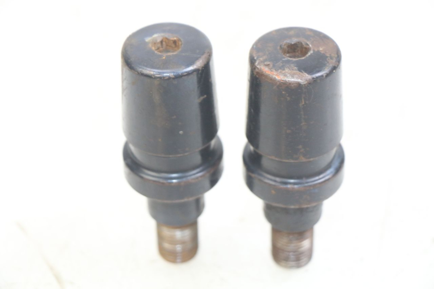 photo de PUNTA DEL MANUBRIO YAMAHA YZF R THUNDERCAT 600 (1996 - 2003)