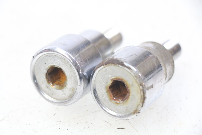 photo de PUNTA DEL MANUBRIO YAMASAKI YM T 125 (2015 - 2020)