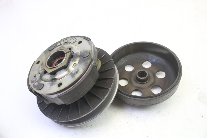 photo de FRIZIONE QUADRO 4 4D 350 (2015 - 2018)