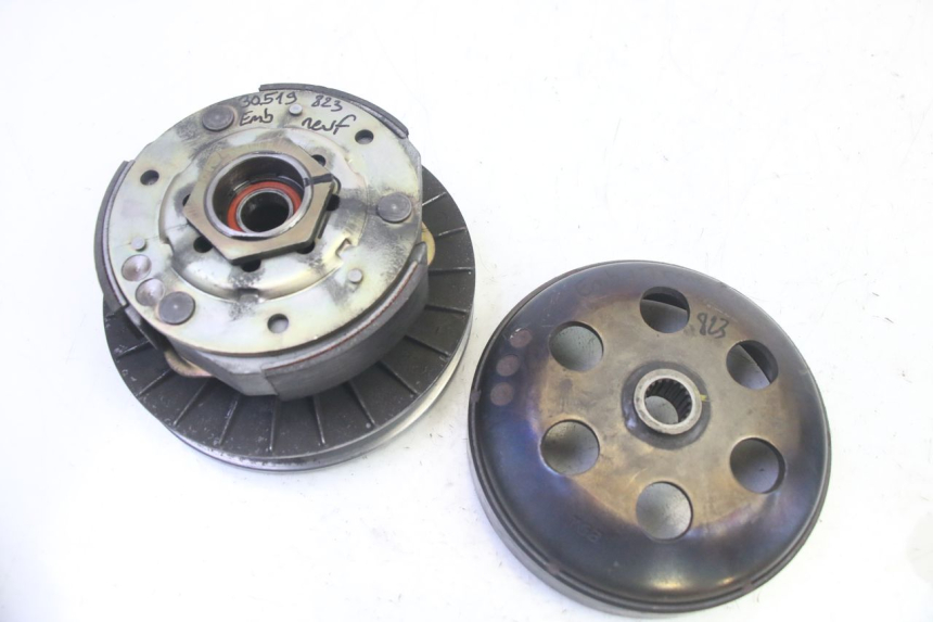 photo de FRIZIONE QUADRO 4 4D 350 (2015 - 2018)