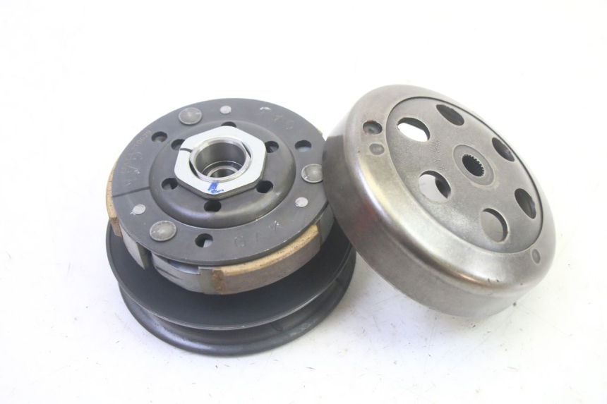 photo de FRIZIONE KYMCO AGILITY 4T 50 (2018 - 2022) - Dettaglio del componente