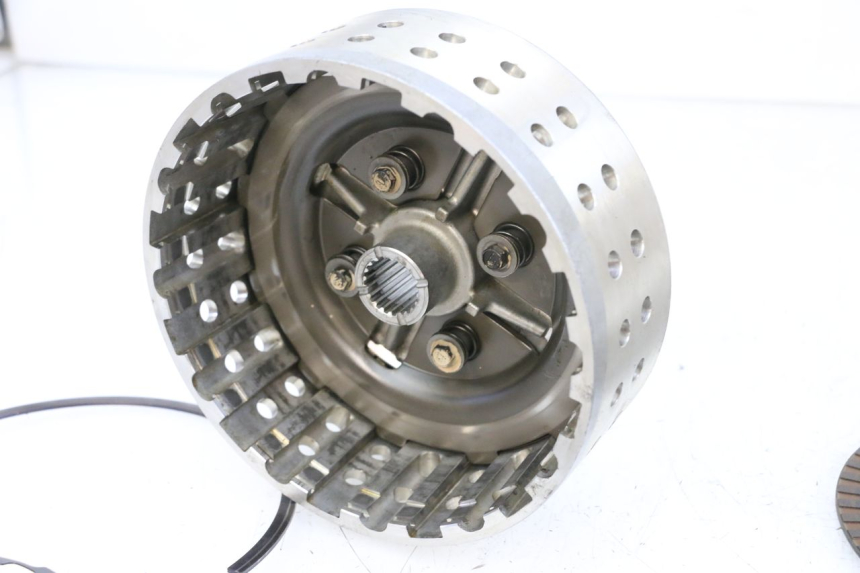 photo de FRIZIONE SUZUKI BURGMAN 650 (2013 - 2020)