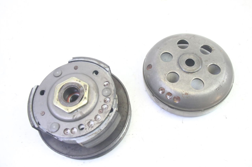 photo de FRIZIONE PEUGEOT ELYSEO 125 (1999 - 2004) - Primo piano tecnico