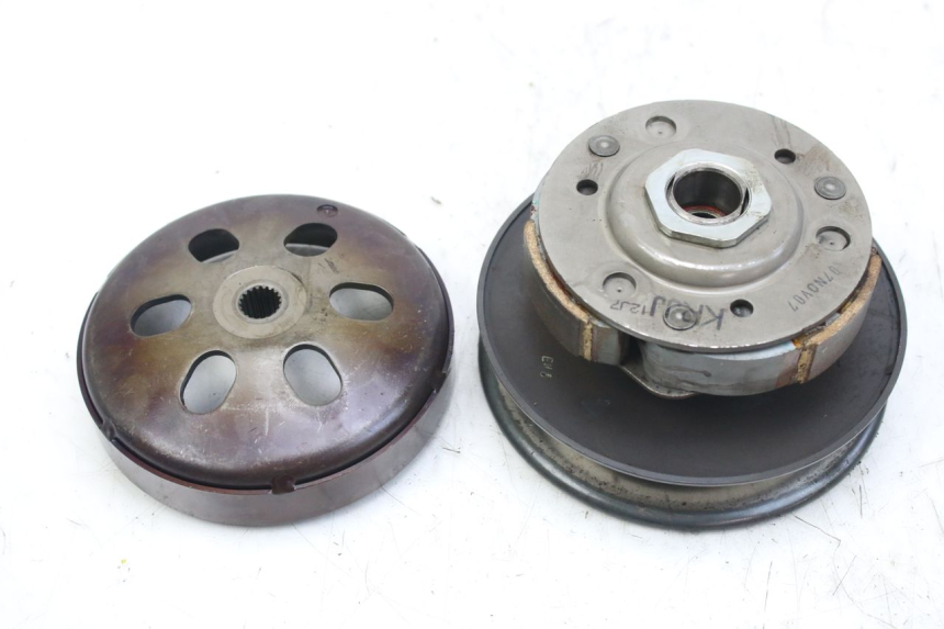 photo de FRIZIONE HONDA FES S-WING SWING ABS 125 (2007 - 2015)