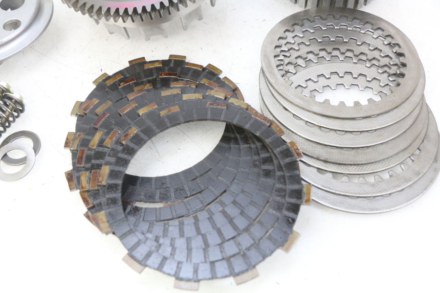 photo de FRIZIONE SUZUKI GSF S BANDIT 600 (2000 - 2004)