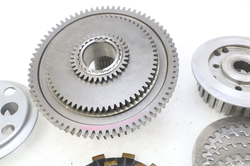 photo de FRIZIONE SUZUKI GSF S BANDIT 600 (2000 - 2004)