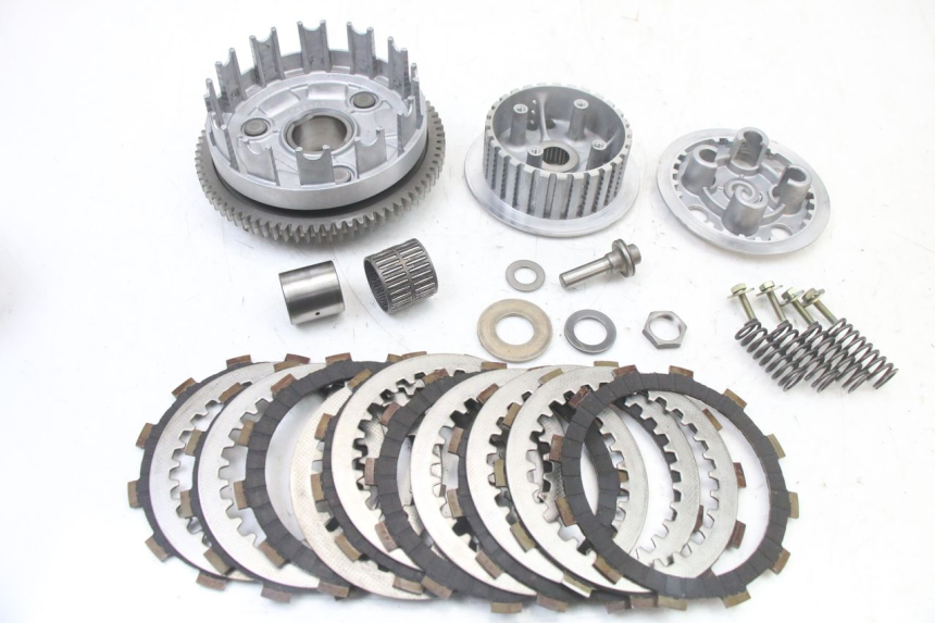 photo de FRIZIONE SUZUKI GSF S BANDIT 600 (2000 - 2004)