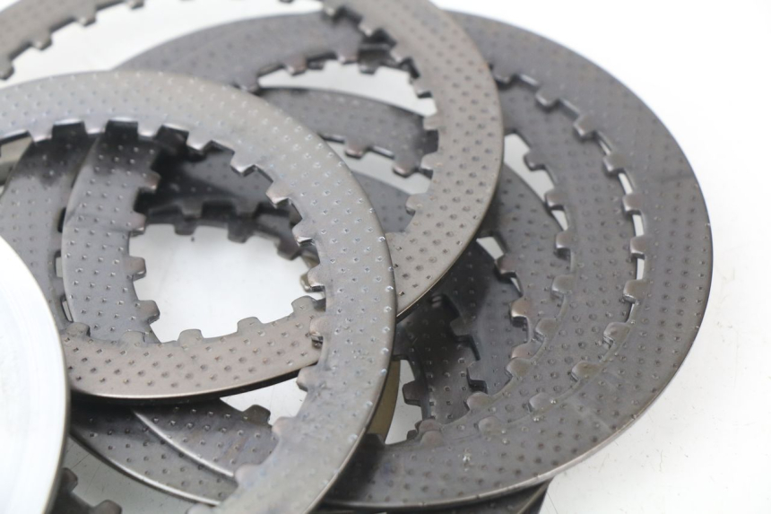 photo de Frizione SUZUKI GSX-R GSXR K16 1000 (2012 - 2016) - Primo piano ad alta risoluzione