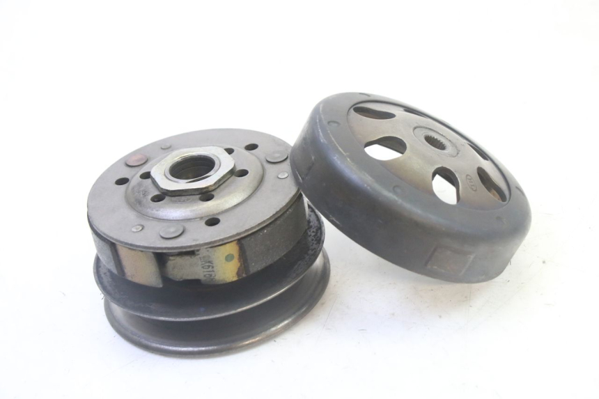 photo de FRIZIONE PEUGEOT KISBEE 4T 50 (2018 - 2022)