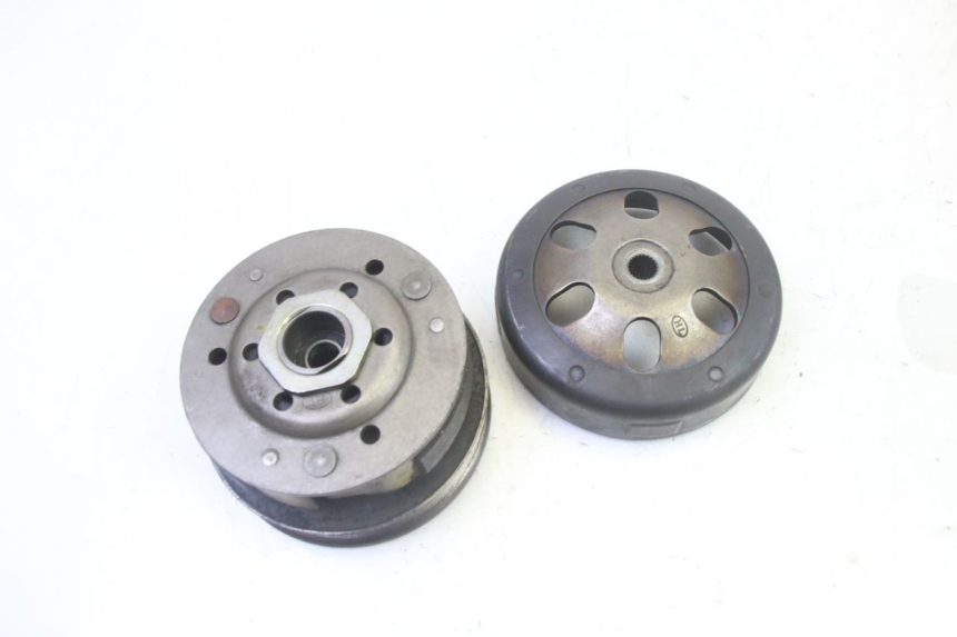 photo de FRIZIONE PEUGEOT KISBEE 4T 50 (2018 - 2022)