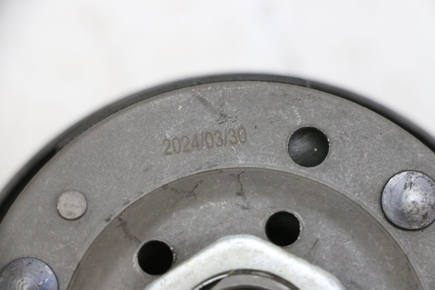 photo de FRIZIONE PEUGEOT KISBEE 4T 50 (2010 - 2017)