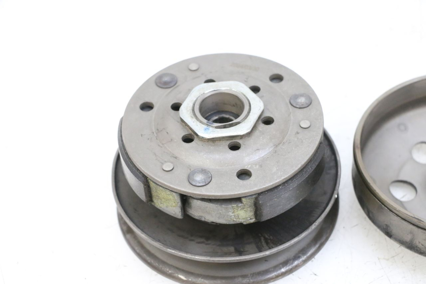 photo de FRIZIONE PEUGEOT KISBEE 4T 50 (2010 - 2017)