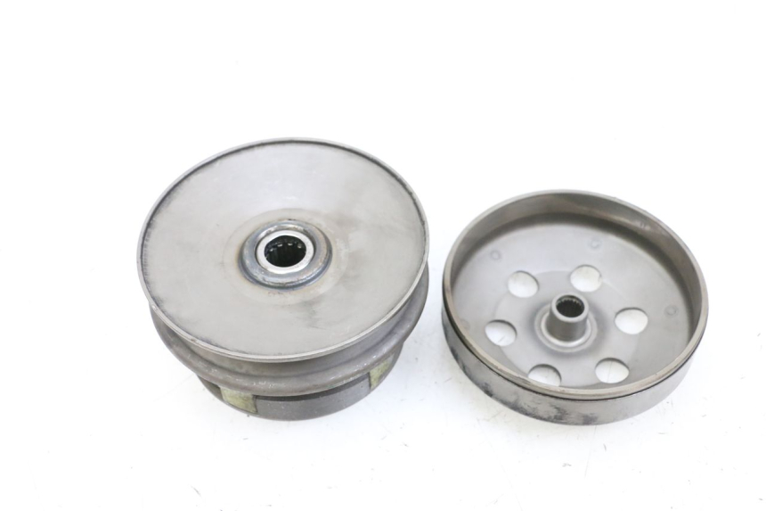 photo de FRIZIONE PEUGEOT KISBEE 4T 50 (2010 - 2017)