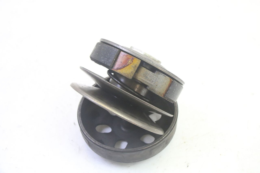 photo de FRIZIONE PEUGEOT KISBEE 4T 50 (2018 - 2022) - Zoom sullo stato d'uso