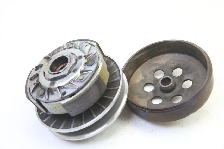 photo de FRIZIONE PIAGGIO MP3 HPE 310 (2024 - 2025)