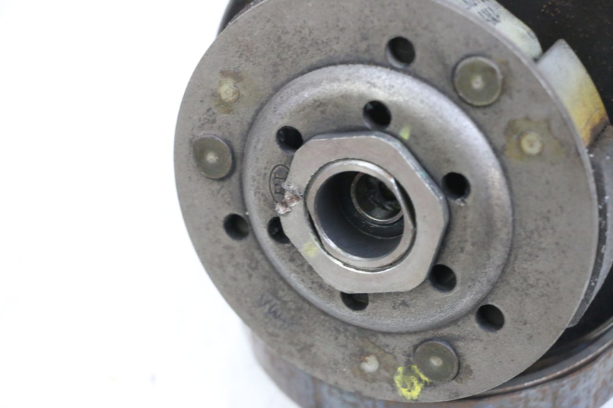 photo de FRIZIONE SYM ORBIT III 3 4T 50 (2018 - 2021) - Primo piano ad alta risoluzione