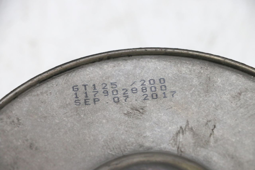 photo de FRIZIONE PEUGEOT SATELIS 125 (2013 - 2018) - Primo piano tecnico