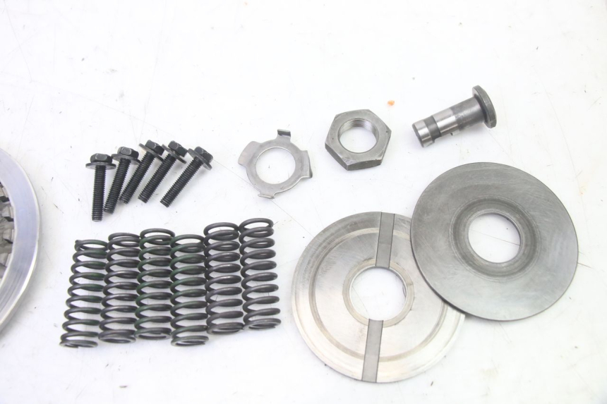 photo de FRIZIONE YAMAHA TDM ABS 900 (2002 - 2014)