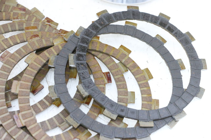 photo de FRIZIONE YAMAHA TDM ABS 900 (2002 - 2014) - Dettagli dei punti di fissaggio