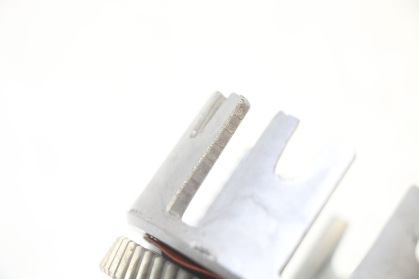 photo de FRIZIONE YAMAHA TDR DELTABOX 125 (1993 - 2003)