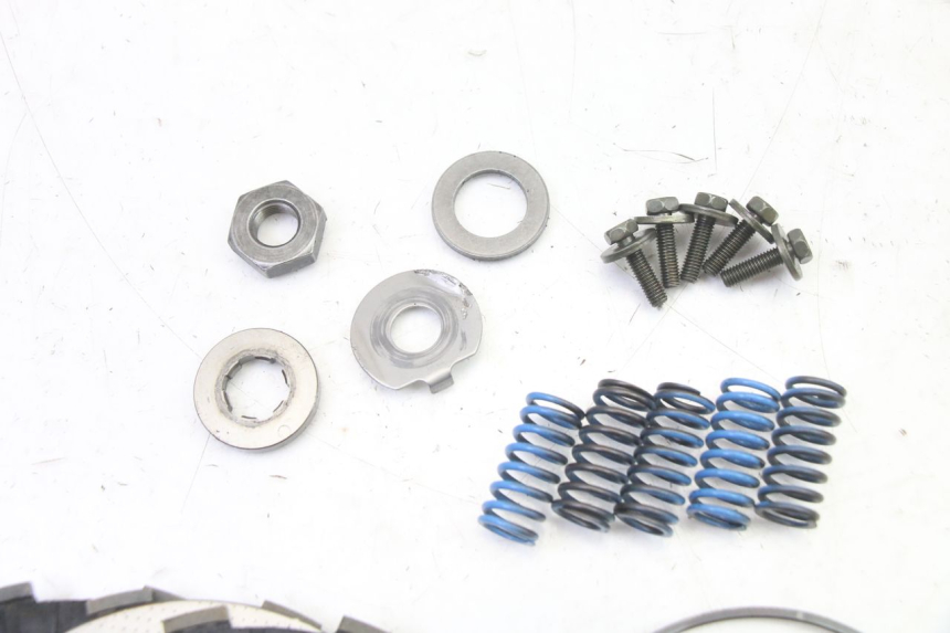 photo de FRIZIONE YAMAHA TDR DELTABOX 125 (1993 - 2003)