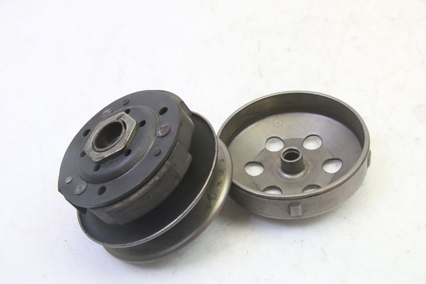 photo de FRIZIONE GTS VICI 4T 50 (2020 - 2025)