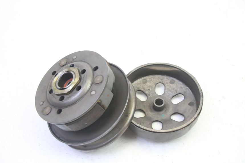 photo de FRIZIONE PEUGEOT VIVACITY NEW 4T 50 (2008 - 2017)