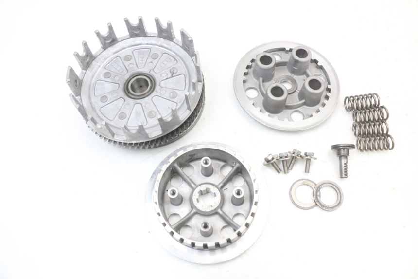 photo de FRIZIONE SUZUKI VL INTRUDER 125 (2004 - 2007)