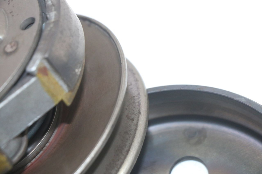 photo de FRIZIONE YAMAHA X-MAX XMAX 125 (2010 - 2014)