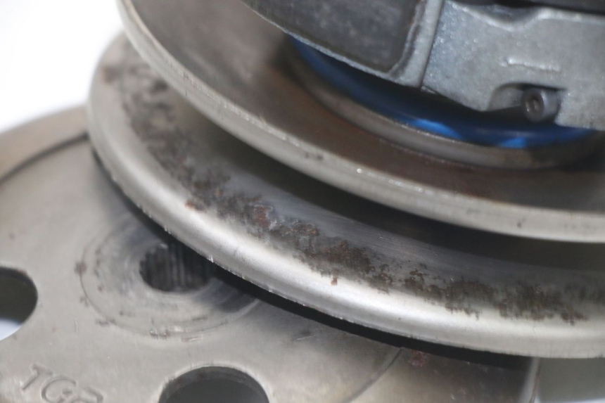 photo de FRIZIONE YAMAHA AEROX 50 (1997 - 2006)