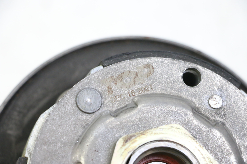 photo de FRIZIONE YAMAHA YP MAJESTY 125 (2002 - 2006)