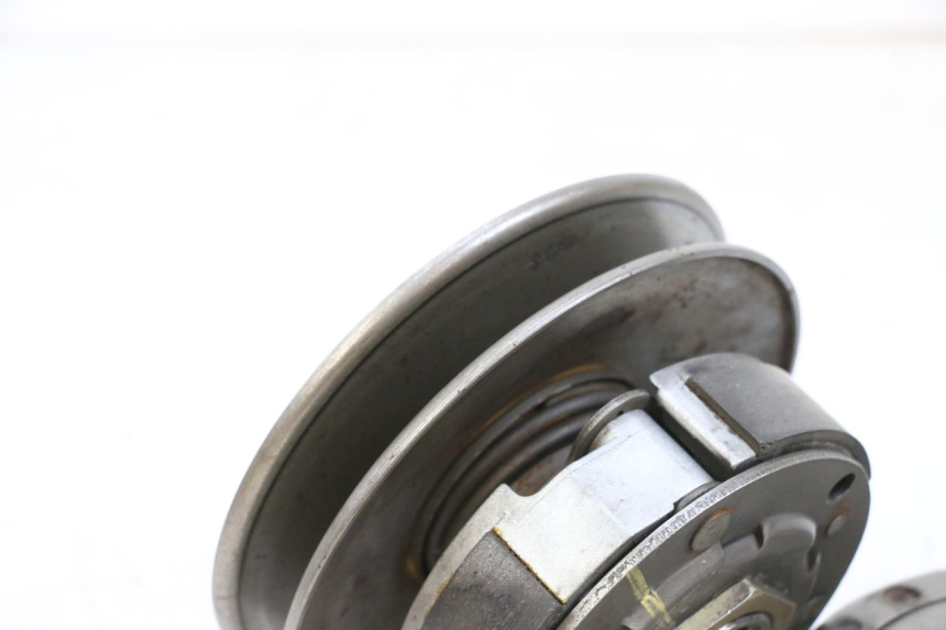 photo de FRIZIONE YAMAHA YP MAJESTY 125 (2002 - 2006) - Altra angolazione