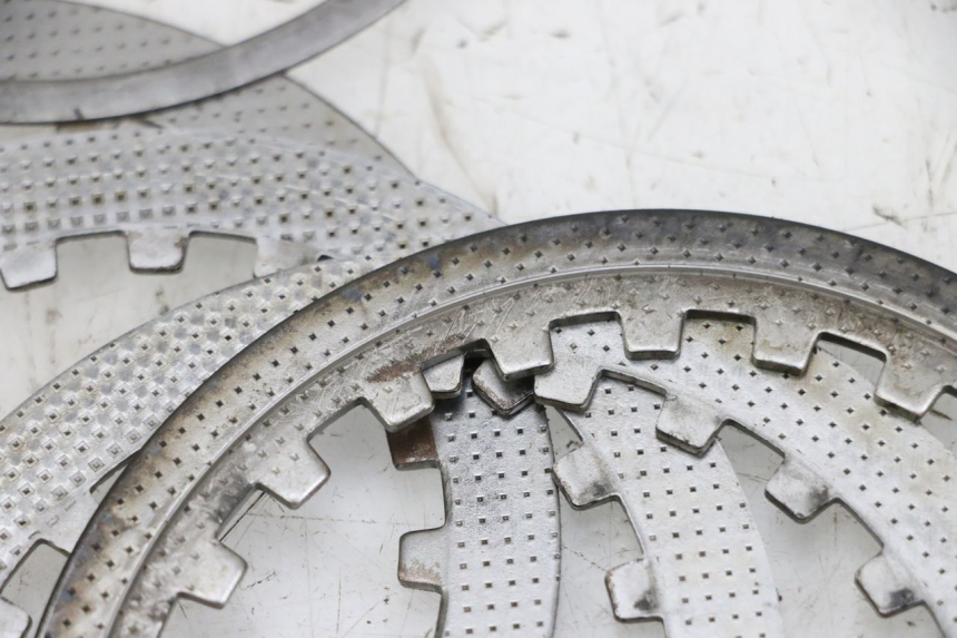 photo de FRIZIONE KYMCO ZING 125 (1997 - 2003) - Altra angolazione