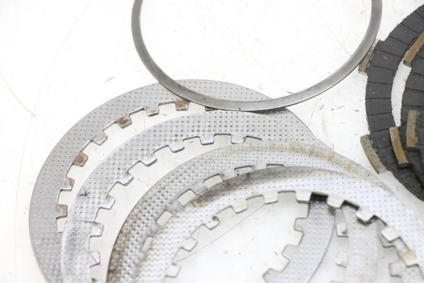 photo de FRIZIONE KYMCO ZING 125 (1997 - 2003) - Stato della superficie e materiale