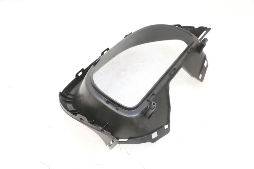 photo de CORNICE DEL CONTACHILOMETRI SUZUKI BURGMAN 650 (2013 - 2020)