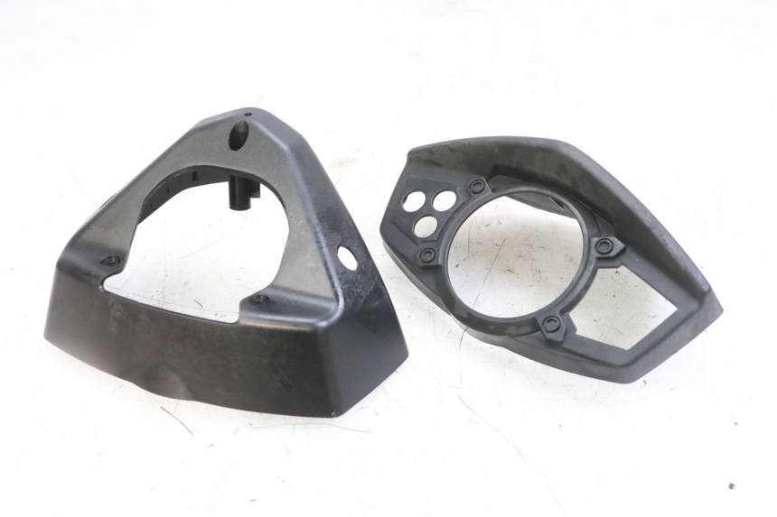 photo de Cornice del contachilometri YAMAHA BW'S BWS 125 (2010 - 2013)