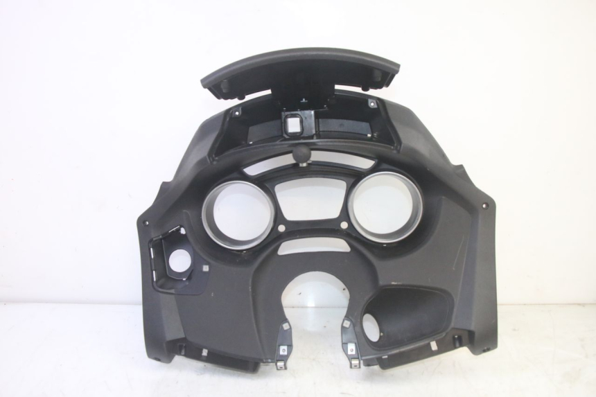 photo de CONTACHILOMETRI CARENA PIAGGIO MP3 HPE 350 (2018 - 2020) - Zoom sullo stato d'uso