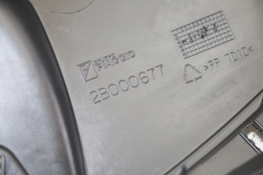 photo de CONTACHILOMETRI CARENA PIAGGIO MP3 HPE 350 (2018 - 2020) - Ricambio usato controllato