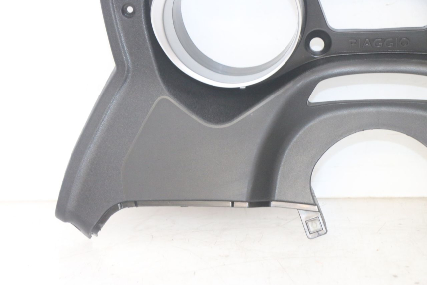 photo de CONTACHILOMETRI CARENA PIAGGIO MP3 HPE 300 (2019 - 2026) - Foto prodotto supplementare